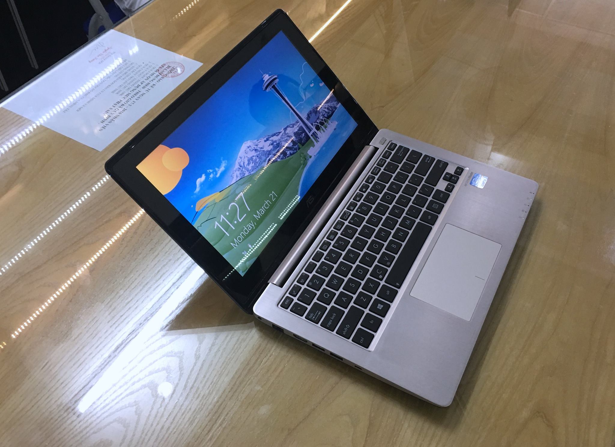 Laptop Asus X202E i3.jpg